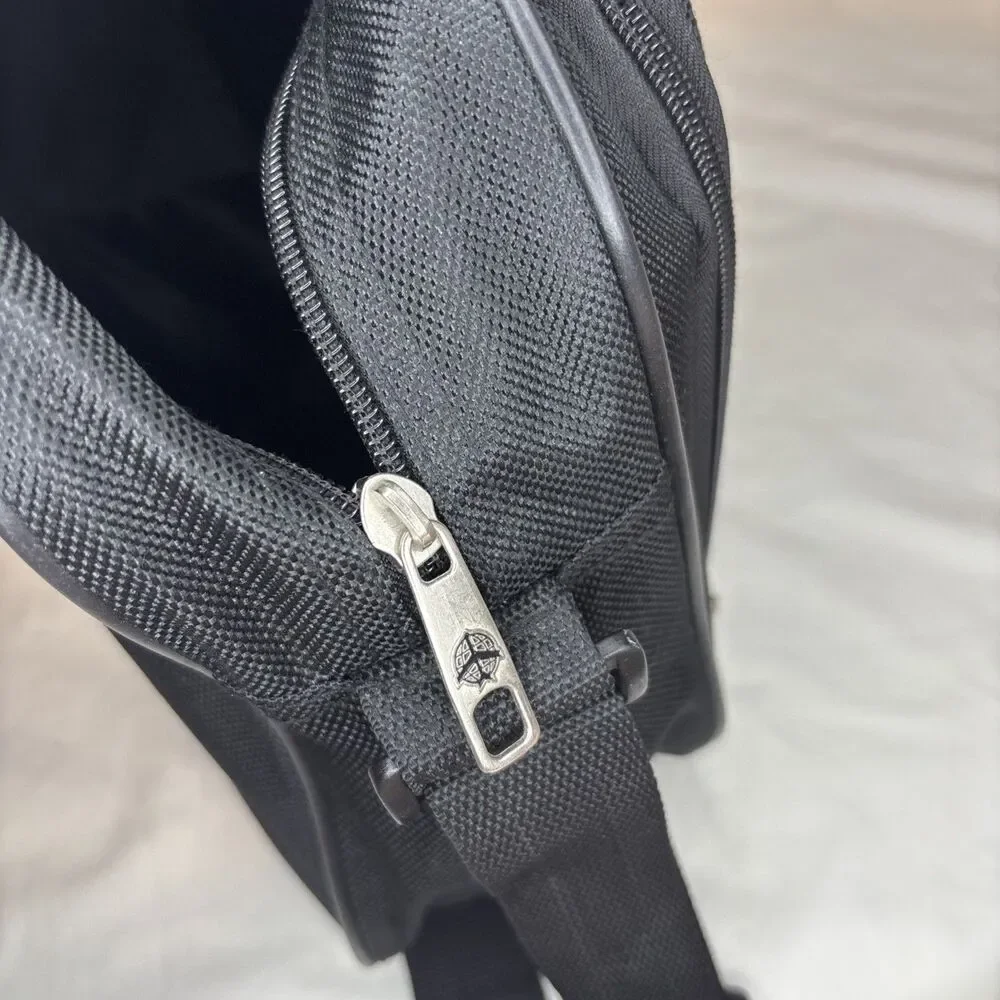Atlantic Travel Bag Unisex Large Black Excellent Ballistic Nylon Carry On‎